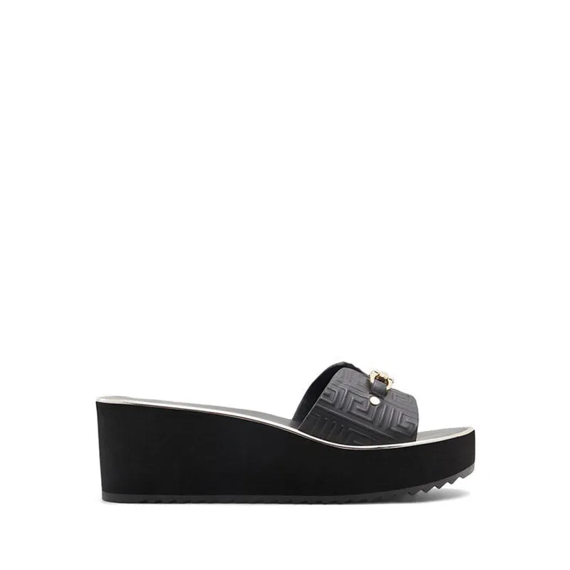 Beriana Beach Sandals - Black